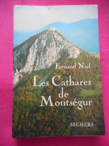 Les Cathares de Montségur