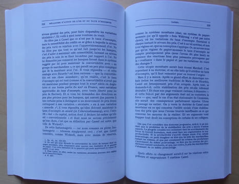 Histoire des doctrines relatives au crédit et à la monnaie depuis John Law jusqu'à nos jours.. Rist, Charles