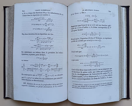 Traité élémentaire de mécanique céleste. Resal, H.