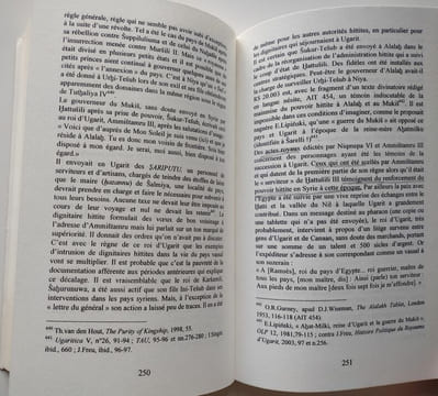 Lot de 7 livres sur les Hittites, comprenant : Les Hittites et leur histoire (trois volumes, 2007-2008). Histoire Du Mitanni, 2003 / Suppiluliuma et ...