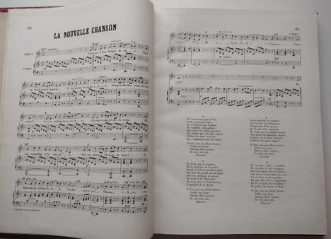 Chansons choisies de Gustave Nadaud illustrées par ses amis (2 tomes) puis Chansons légères illustrées par ses amis et Dernières chansons Gustave ...