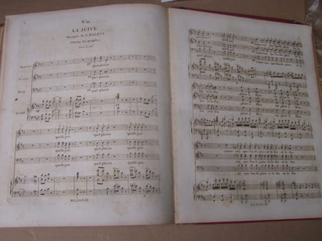 Feuilles de Terpsichore, ou Journal composé d'ouvertures, d'airs arrangés et d'airs avec accompagnement pour le clavecin. année 2, du no. 1 a 52 - ...