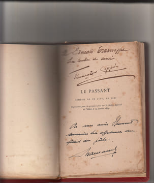 Pour la couronne,drame en 5 actes en vers relié avec Le Passant comedie en un acte en vers;Pièces de Théatre . Coppée, Francois (1842-1908)
