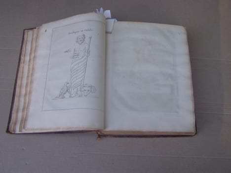 Histoire de la médecine, ou l'on voit l'origine & les progrés de cet art, de siecle en siecle; les sectes, qui s'y sont formees; les noms des ...