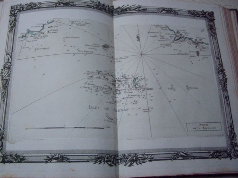BRION DE LA TOUR  L . Partie de la Bretagne (28) carte colori&eacute;e encadr&eacute;e d'une belle bordure grav&eacute;e ISLES DE GLENAN. BRION DE LA TOUR  L .