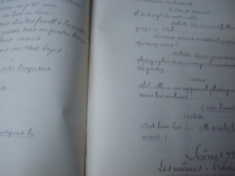 Manuscrit autographe comportant 3 piéces de theatre avec livrets imprimés joints ; TE BOURR’ PAS l’CRANE - A C’ qu’ ON S’TORD - BEN ! QUOI D’NEUF. ...