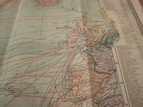 Carte du monde bi face Amerique nord sud et Europe Afrique,Asie, Australie texte en français -Large Map CHART OF THE WORLD STEAMER ROUTES . SCARBOROUG ...