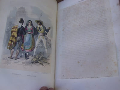 Voyage autour du Monde contenant: la description Geographique et Pittoresque des divers pays, l'esquisse des moeurs de chaque peuple;