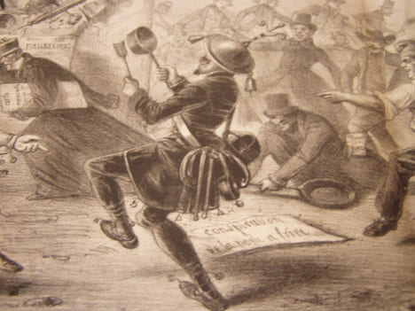 Le père si tendre avait promis (bis) / De fair’ égorger nos amis (bis) / Mais son coup a manqué / Grâce à nos bons jurés. / Dansons la Carmagnole, / ...
