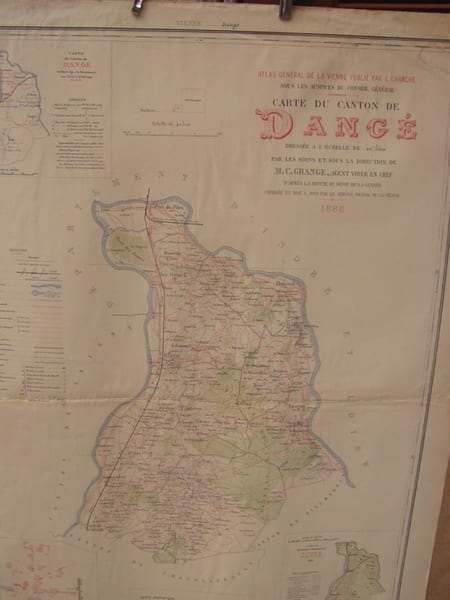 Carte du canton de DANGE  dress&eacute; &agrave; l'&eacute;chelle de 1/40 000, par M. C. Grange, agent-voyer en chef du d&eacute;partement, extrait de  l' Atlas g&eacute;n&eacute;ral de la ...