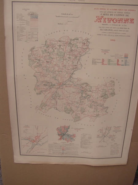 Carte du canton de VIVONNE dress&eacute; &agrave; l'&eacute;chelle de 1/40 000, par M. C. Grange, agent-voyer en chef du d&eacute;partement, extrait de  l' Atlas g&eacute;n&eacute;ral de la ...