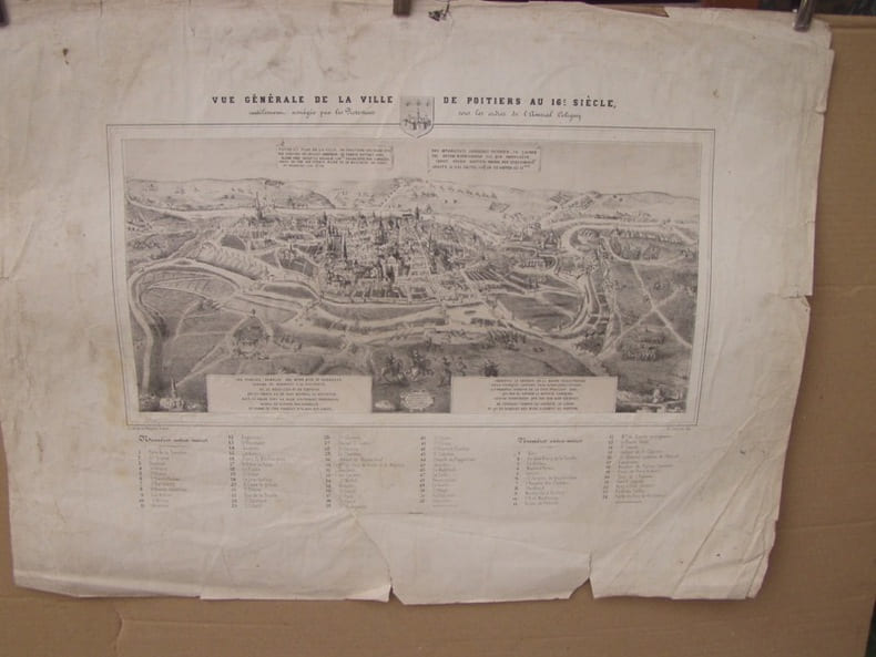Vue g&eacute;n&eacute;rale de la Ville de Poitiers au 16e si&egrave;cle inutilement assi&eacute;g&eacute;e par les Protestants sous le ordres de l'Amiral de Coligny [lithographie]  / ...