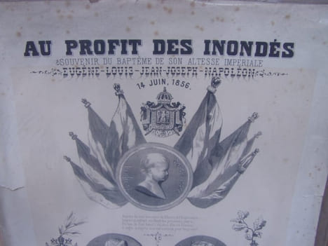 AU PROFIT DES INONDES - Affiche en souvenir du bapteme de son altesse impériale Eugene Louis Jean NAPOLEON - 14 juin 1856. NAPOLEON III