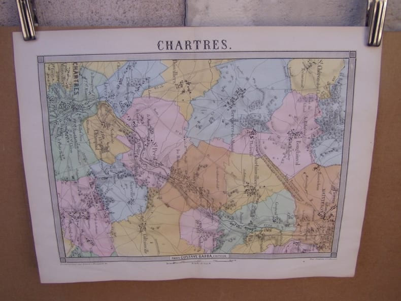Chartres,carte topographique couleurs sur double page dessin&eacute;e et grav&eacute;es par EHRARD, tir&eacute;e de l'Histoire des environs du nouveau Paris.. LA ...