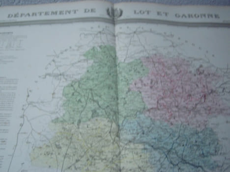 Carte du Département du LOT et GARONNE avec vue d' AGEN; dréssée par Donnet.. Alexis Donnet DONNET ,FREMIN et LEVASSEUR ou DONNET and MONIN