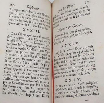 Réglemens généraux arrêtés par Monseigneur le Duc de Choiseul, Ministre et Secrétaire d'Etat de la Guerre, Surintendant de l'Hôtel de l'Ecole Royale ...