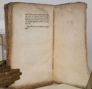 Dissertation sur la Communauté normande. (Droit des époux). DU CASTEL (Me).