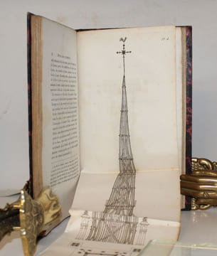 Notice sur l'incendie de la Cathédrale de Rouen, occasionné par la foudre, le 15 septembre 1822, et sur l'histoire monumentale de cette église, orné ...