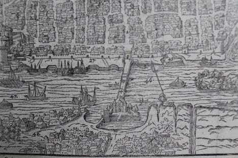 Le Pourtraict de la Ville de Rouen.. BELLEFOREST (François de).