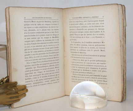 Histoire de la Ville de Rouen, capitale du pays et duché de Normandie, depuis sa fondation jusqu'en l'année 1774. Suivie d'un Essai sur la Normandie ...