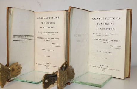 Consultations de médecine de M. Barthez, médecin de sa Majesté l'Empereur et du gouvernement; et de MM. Bouvart, Fouquet, Lorry et Lamure.