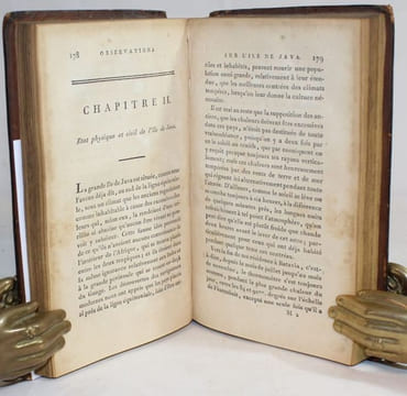 Voyage par le cap de Bonne-Espérance à Batavia, à Bantam et au Bengale, en 1768, 69, 70 et 71. Pr J. S. Stavorinus ; chef d'escadre de la République ...