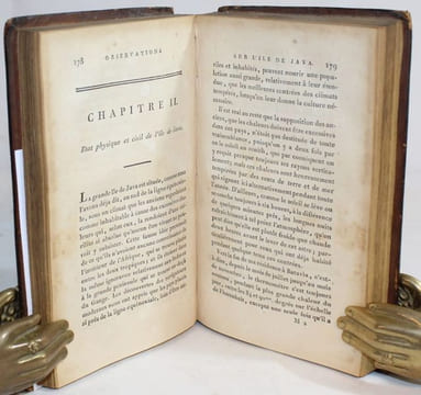 Voyage par le cap de Bonne-Espérance à Batavia, à Bantam et au Bengale, en 1768, 69, 70 et 71. Pr J. S. Stavorinus ; chef d'escadre de la République ...