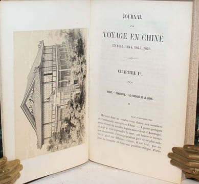 Le Japon. Voyage autour du monde. Expédition du commodore Perry pendant les années 1853, 1854 et 1855 [...]. Traduit de l'allemand par A. Rolland.. ...