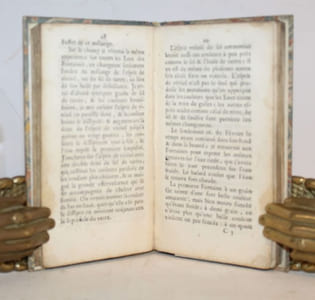 Dissertation ou Lettre écrite à Monsieur Poirier, Conseiller ordinaire du Roy en ses Conseils d'État & Privé, premier Medecin de Sa Majesté, & Surintendant General des Eaux, Bains, & Fontaines minerales & medecinales de France. [...] touchant la nature & les effets des Eaux minerales & medecinales de S. Paul de Roüen.