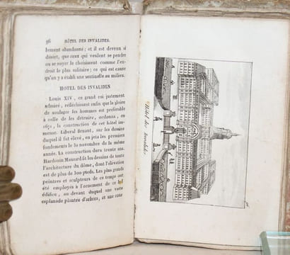 Vues de Paris, en miniature, Formant une collection de trente-cinq gravures représentant Paris dans son origine, le costumes civil, militaires, ...