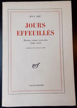 Jours effeuillés. Poèmes, essais, souvenirs 1920-1965.. ARP (Jean)