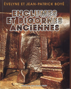 Enclumes et bigornes anciennes.