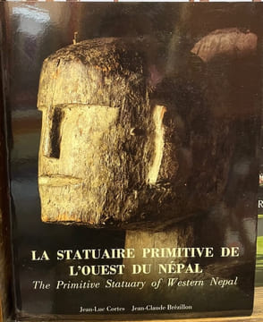 La statuaire primitive de l'Ouest du Népal. The Primitive Statuary of Western Nepal.. CORTES (Jean-Luc) et Jean-Claude BREZILLON