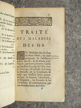 TRAITE DES MALADIES DES OS, DANS LEQUEL ON A REPRESENTE LES APPAREILS ET LES MACHINES QUI CONVIENNENT A LEUR GUERISON, PAR JEN-LOUIS PETIT, DE ...