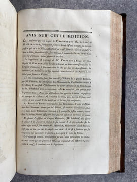 BIBLIOTHEQUE ORIENTALE, OU DICTIONNAIRE UNIVERSEL, CONTENANT GENERALEMENT TOUT CE QUI REGARDE LA CONNOISSANCE DES PEUPLES DE L’ORIENT; LEURS HISTOIRES ...