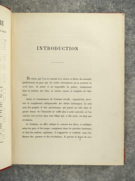HISTOIRE GENERALE DU COSTUME, CIVIL, RELIGIEUX ET MILITAIRE DU IV° AU XII° SIECLE - OCCIDENT - (315-1100). PAR R. JACQUEMIN PEINTRE-GRAVEUR, AUTEUR DE ...