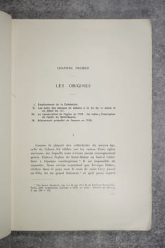 LA CATHEDRALE DE CAHORS ET LES ORIGINES DE L'ARCHITECTURE A COUPOLES D'AQUITAINE. CENT GRAVURES DANS LE TEXTE ET HORS TEXTE. . REY RAYMOND ...