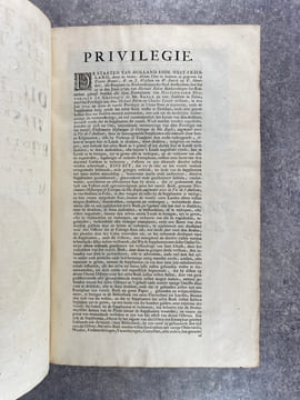 DICTIONNAIRE HISTORIQUE ET CRITIQUE, PAR MR PIERRE BAYLE. QUATRIEME EDITION, REVUE, CORRIGEE ET AUGMENTEE. AVEC LA VIE DE L'AUTEUR, PAR MR. DES ...