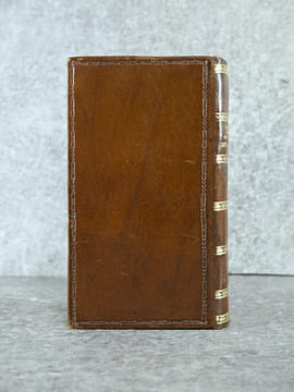 ALMANACH HISTORIQUE DE LA PROVINCE DE LANGUEDOC, NOUVELLE EDITION, ENRICHIE DE VIGNETTES ANALOGUES A CHAQUE CORPS. POUR L’ANNEE BISSEXTILE ...