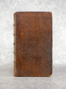 LES MOEURS DES ISRAELITES, PAR Me CLAUDE FLEURY, PRETRE, ABBE DU LOC-DIEU, SOUS-PRECEPTEUR DE MONSEIGNEUR LE DUC DE BOURGOGNE, DE MONSEIGNEUR LE DUC D'ANJOU, & DE MONSEIGNEUR LE DUC DE BERRY. DERNIERE EDITION.