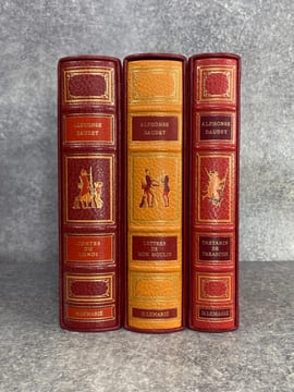 CONTES DU LUNDI. LETTRES DE MON MOULIN. TARTARIN DE TARASCON. ILLUSTRATIONS DE HENRY LEMARIE. . DAUDET ALPHONSE (1840-1897). 