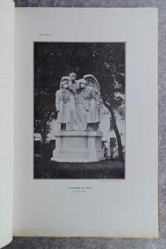 SAINT MAIXENT. HISTORIQUE DE L'ECOLE MILITAIRE DE L'INFANTERIE ET DES CHARS DE COMBAT. AVORD 1873-1879. SAINT-MAIXENT 1881-1927.. undefined