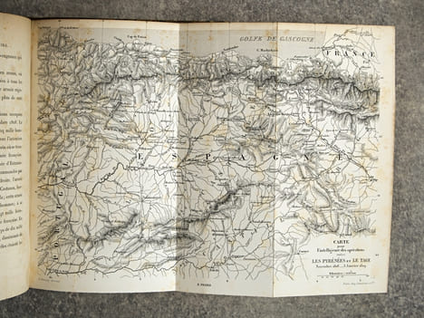 TRADITIONS ET SOUVENIRS, OU MEMOIRES TOUCHANT LE TEMPS ET LA VIE DU GENERAL AUGUSTE COLBERT (1793-1809), PAR N.-J. COLBERT, MARQUIS DE CHABANAIS (SON ...