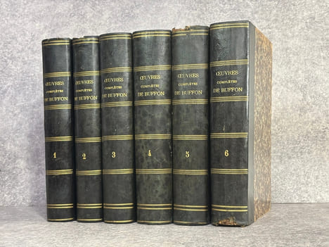 OEUVRES COMPLETES, AVEC DES EXTRAITS DE DAUBENTON, ET LA CLASSIFICATION DE CUVIER. . BUFFON. (GEORGES-LOUIS LECLERC, COMTE DE. 1707-1788).