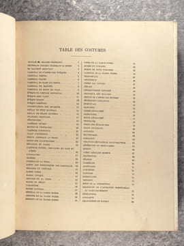 ALBUM OU COLLECTION COMPLETE ET HISTORIQUE DES COSTUMES DE LA COUR DE ROME, DES ORDRES MONASTIQUES, RELIGIEUX ET MILITAIRES, ET DES CONGREGATIONS ...