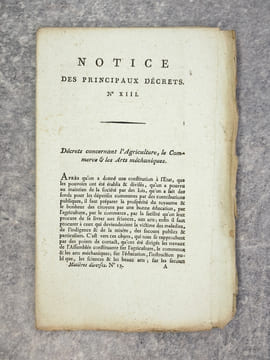 NOTICE DES PRINCIPAUX DECRETS RENDUS PAR L’ASSEMBLEE NATIONALE-CONSTITUANTE.. undefined