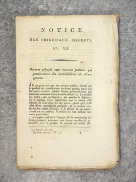 NOTICE DES PRINCIPAUX DECRETS RENDUS PAR L’ASSEMBLEE NATIONALE-CONSTITUANTE.. undefined