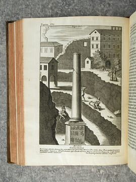 OPERA OMNIA MEDICO-PRACTICA, ET ANATOMICA. EDITIO ACCURATISSIMA, CUI PRAETER DISSERTATIONES, & ALIOS TRACTATUS PRAECEDENTIBUS EDITIONIBUS ADJUNCTOS, ...