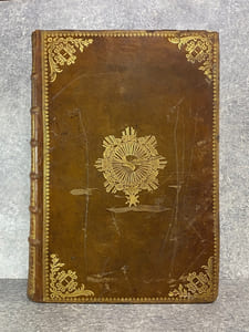 CATALOGUE DES CHEVALIERS, COMMANDEURS ET OFFICIERS DE L’ORDRE DU S. ESPRIT, AVEC LEURS NOMS & QUALITES, DEPUIS L’INSTITUTION JUSQU’A PRESENT.