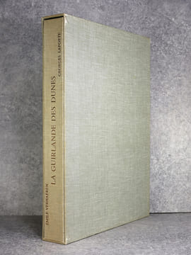 LA GUIRLANDE DES DUNES. PREFACE INEDITE DE ARMAND LANOUX. LITHOGRAPHIES ORIGINALES DE GEORGES LAPORTE. . VERHAEREN EMILE (1855-1916).